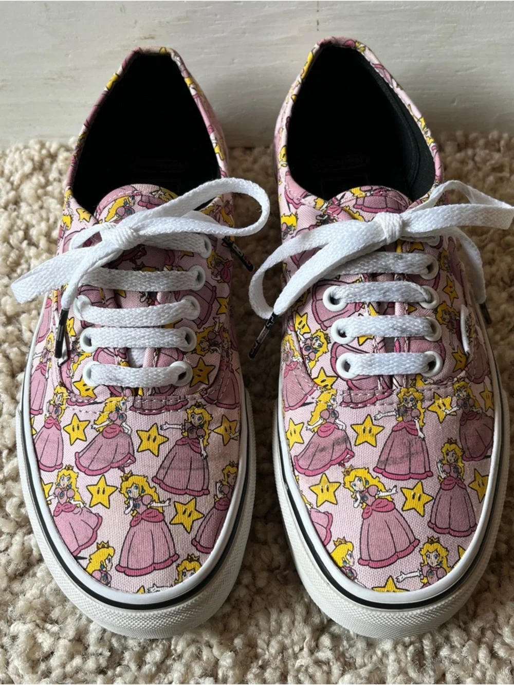 Vans Princess Peach Print Sneakers - Picture 1 of 8